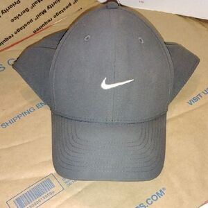 Nike Dri-fit Athletic Sports Cap.L/Xl